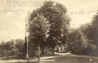 /album/strassen-und-platze/klosterberg-4-mit-schutzenhaus-1922-ca-web-jpg/